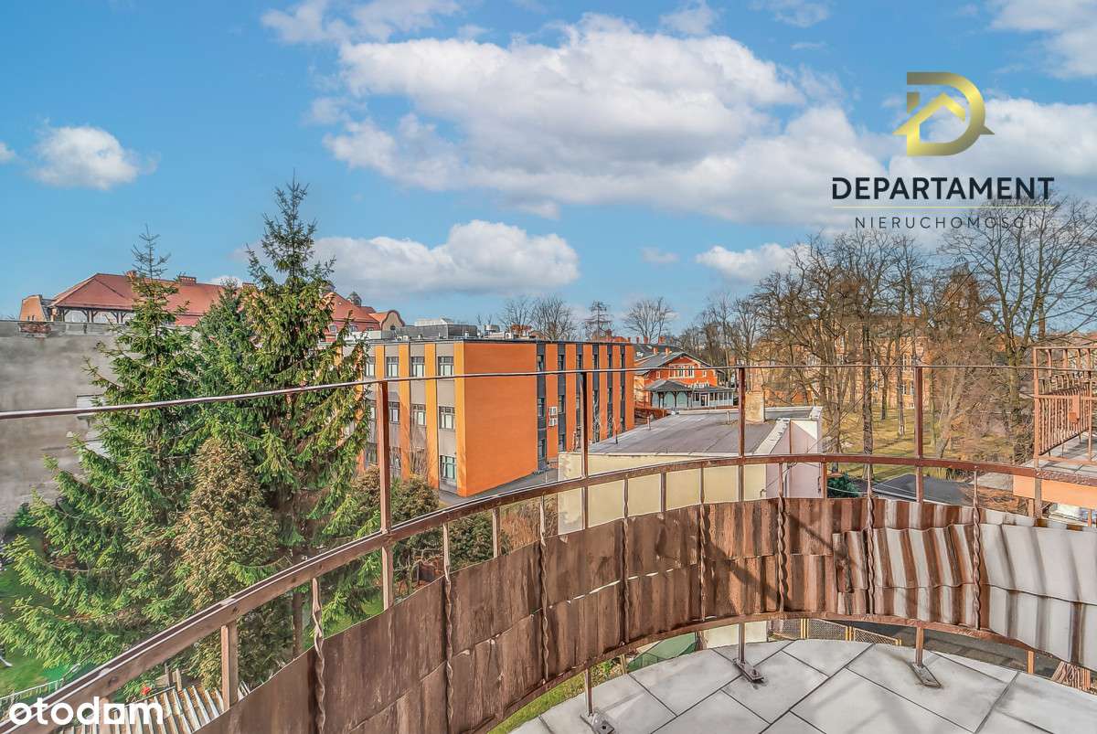 4 pokojowe mieszkanie Centrum z balkonem-10