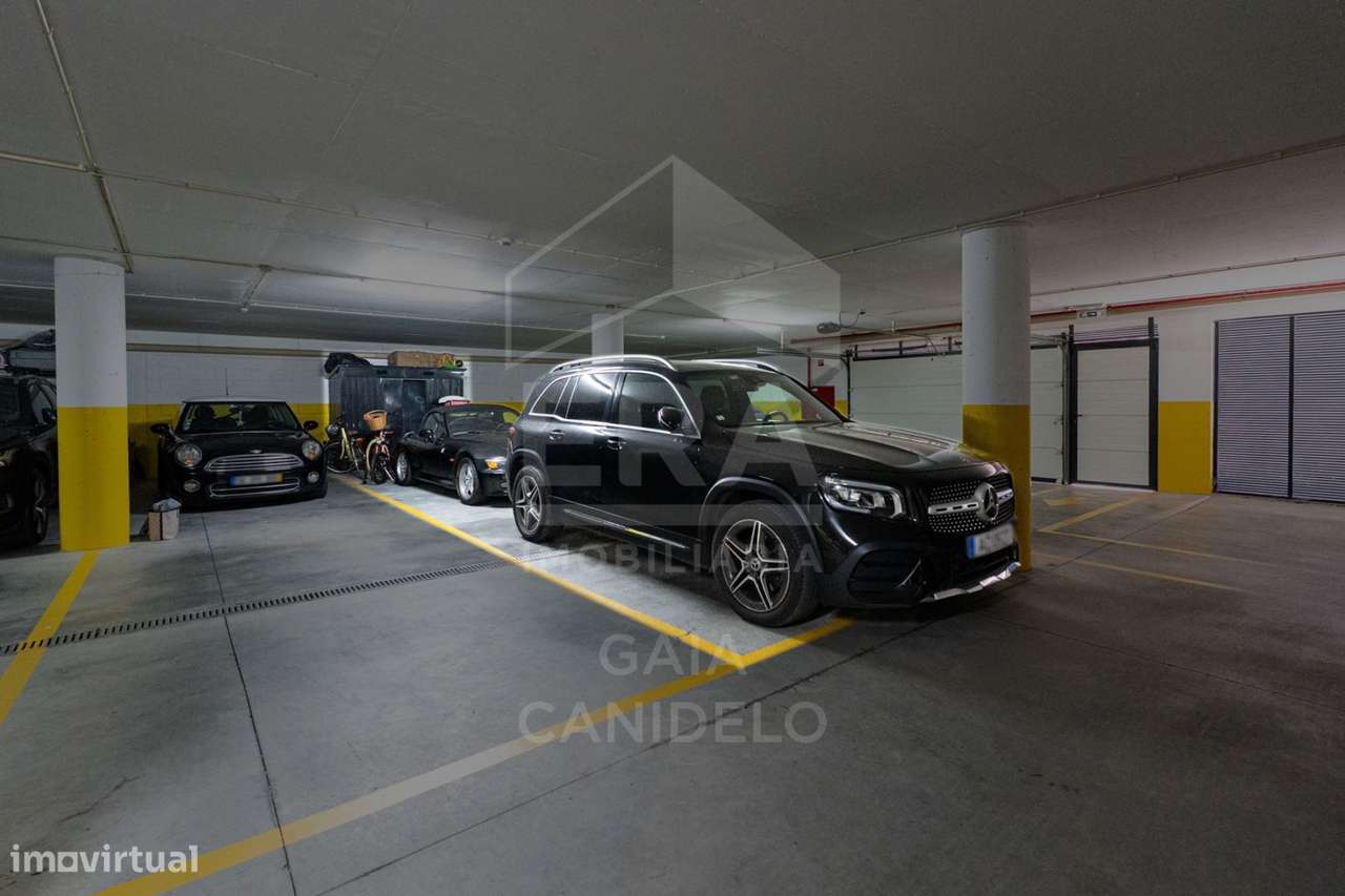 T3+1 EXCLUSIVO NO CENTRO DE CANIDELO-17