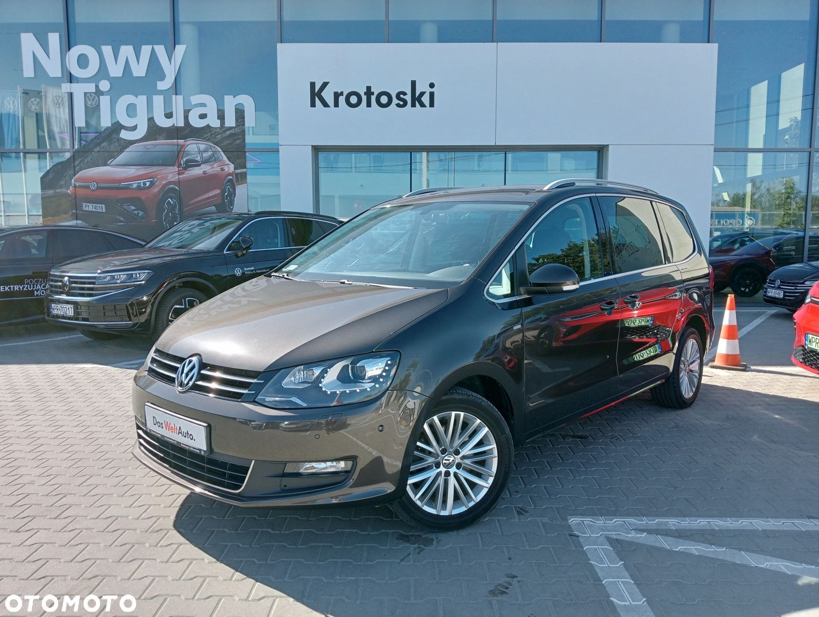 Volkswagen Sharan 2.0 TDI Comfortline DSG - 1