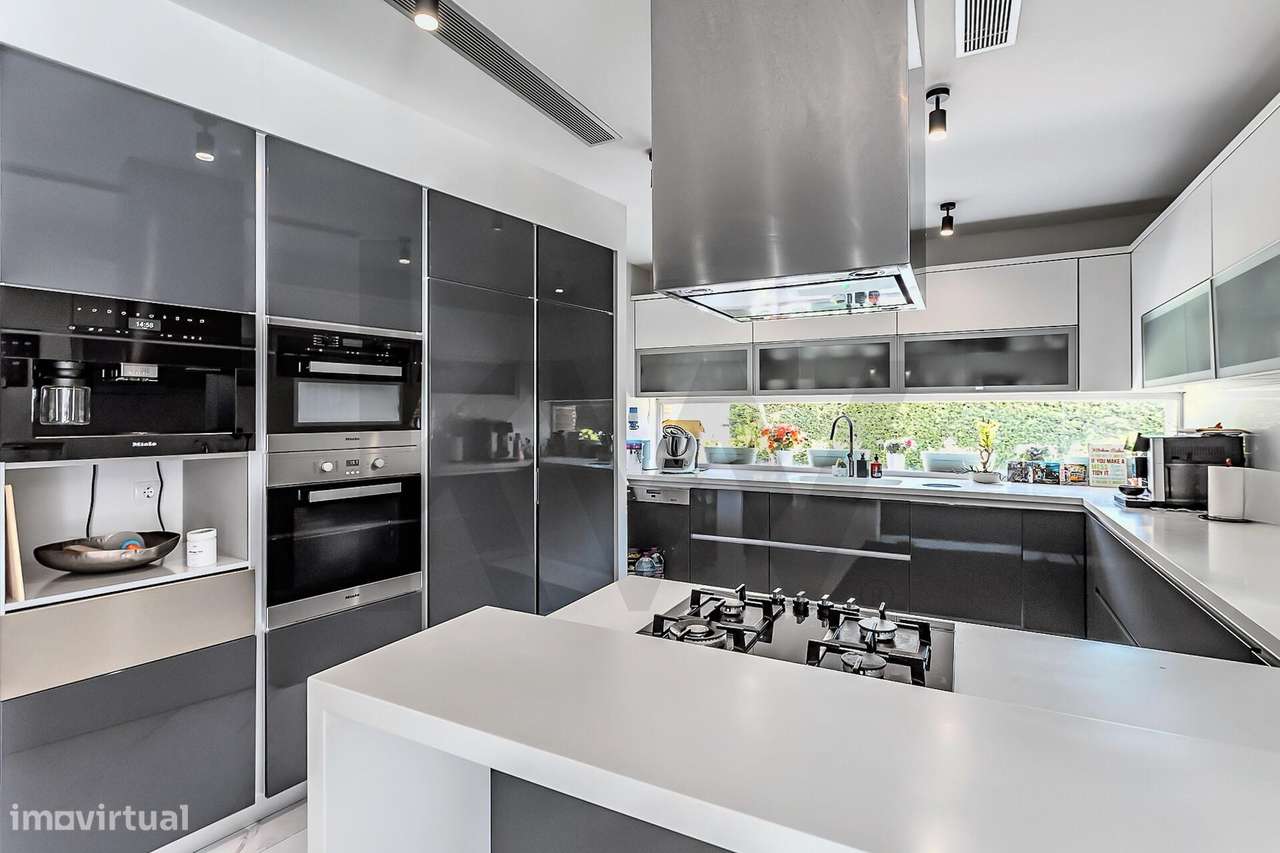 Moradia de Luxo T5+1 na Quinta da Beloura-6