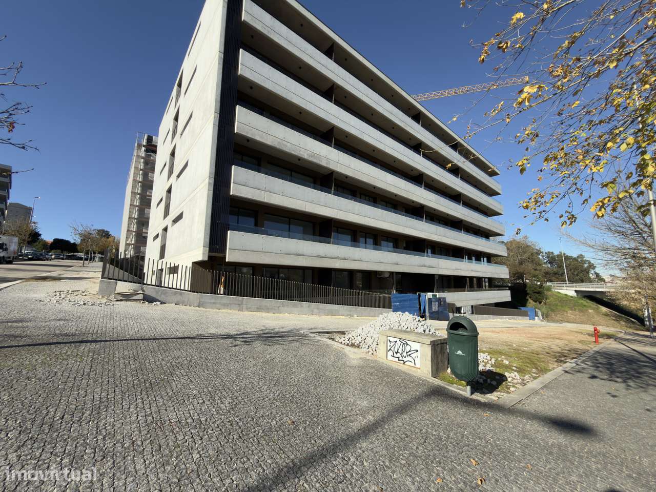 Apartamento T2 à venda em Avenida Dom João II /El Corte Inglês-13
