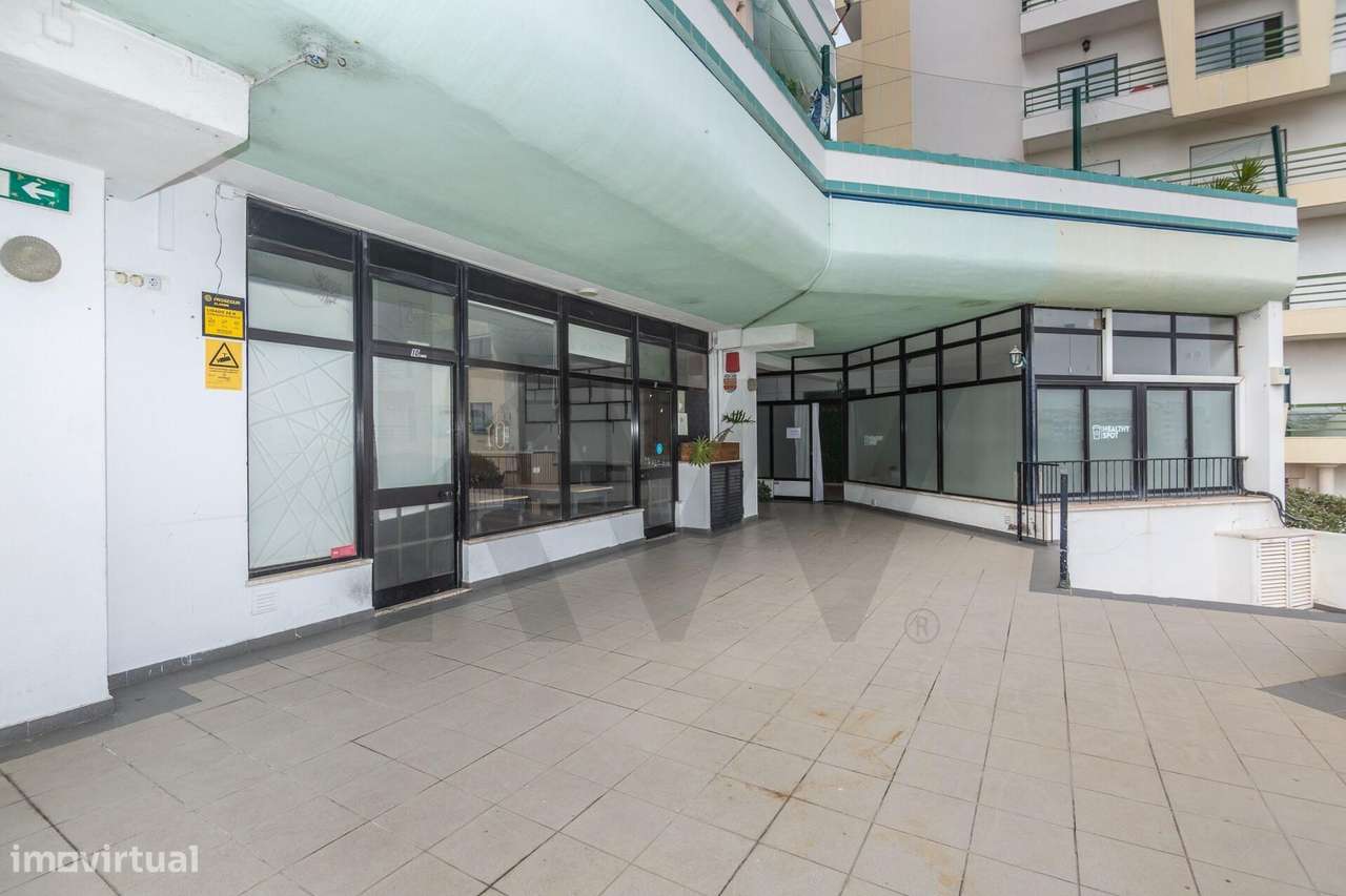 Loja - Snack Bar com esplanada para venda em Portimão-16