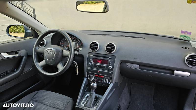Audi A3 1.2 TFSI Sportback S tronic Ambiente - 13