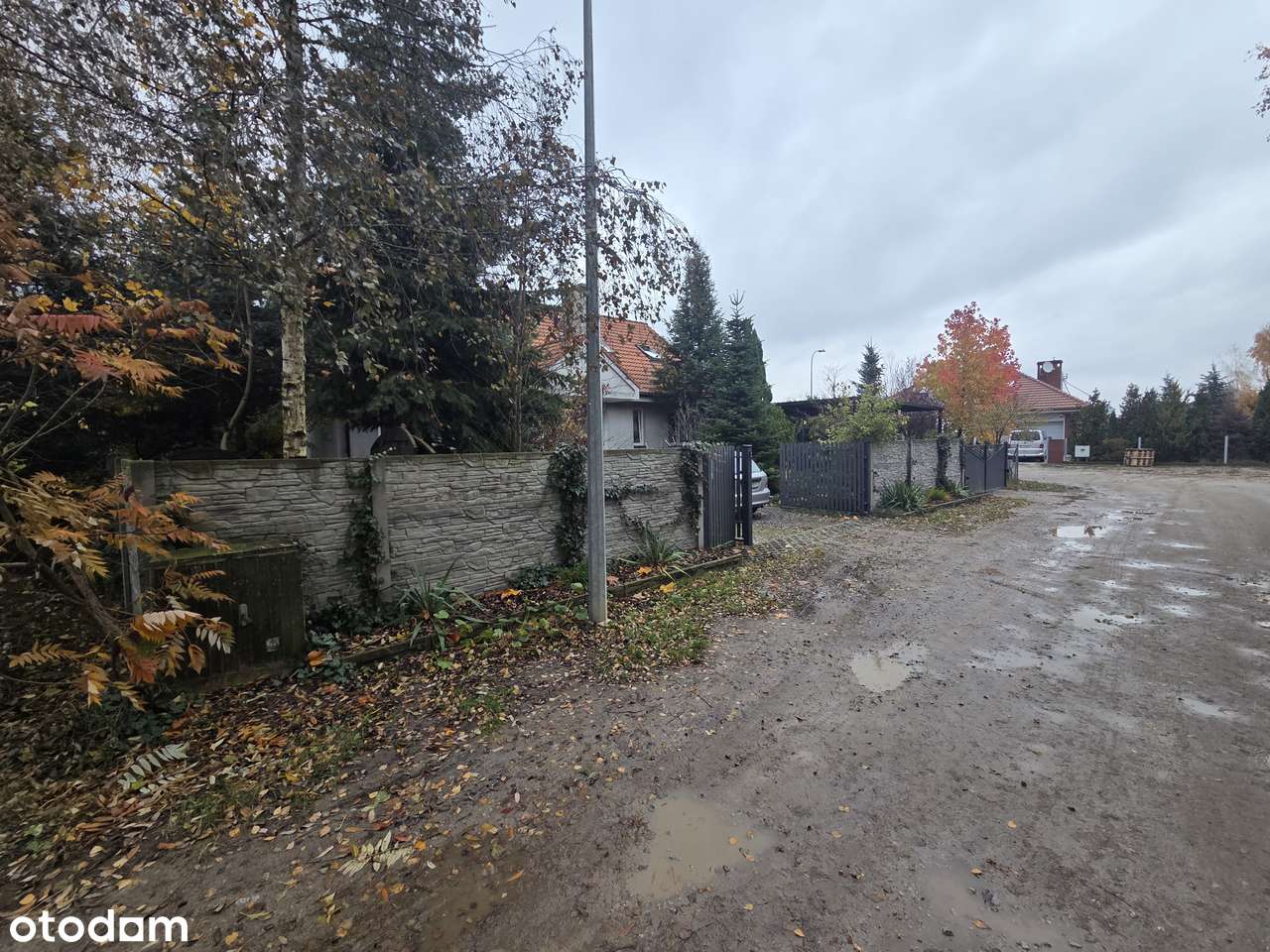 Gowarzewo - wolnostojący, ale z sąsiadem, 3 sypialnie, ogródek-16