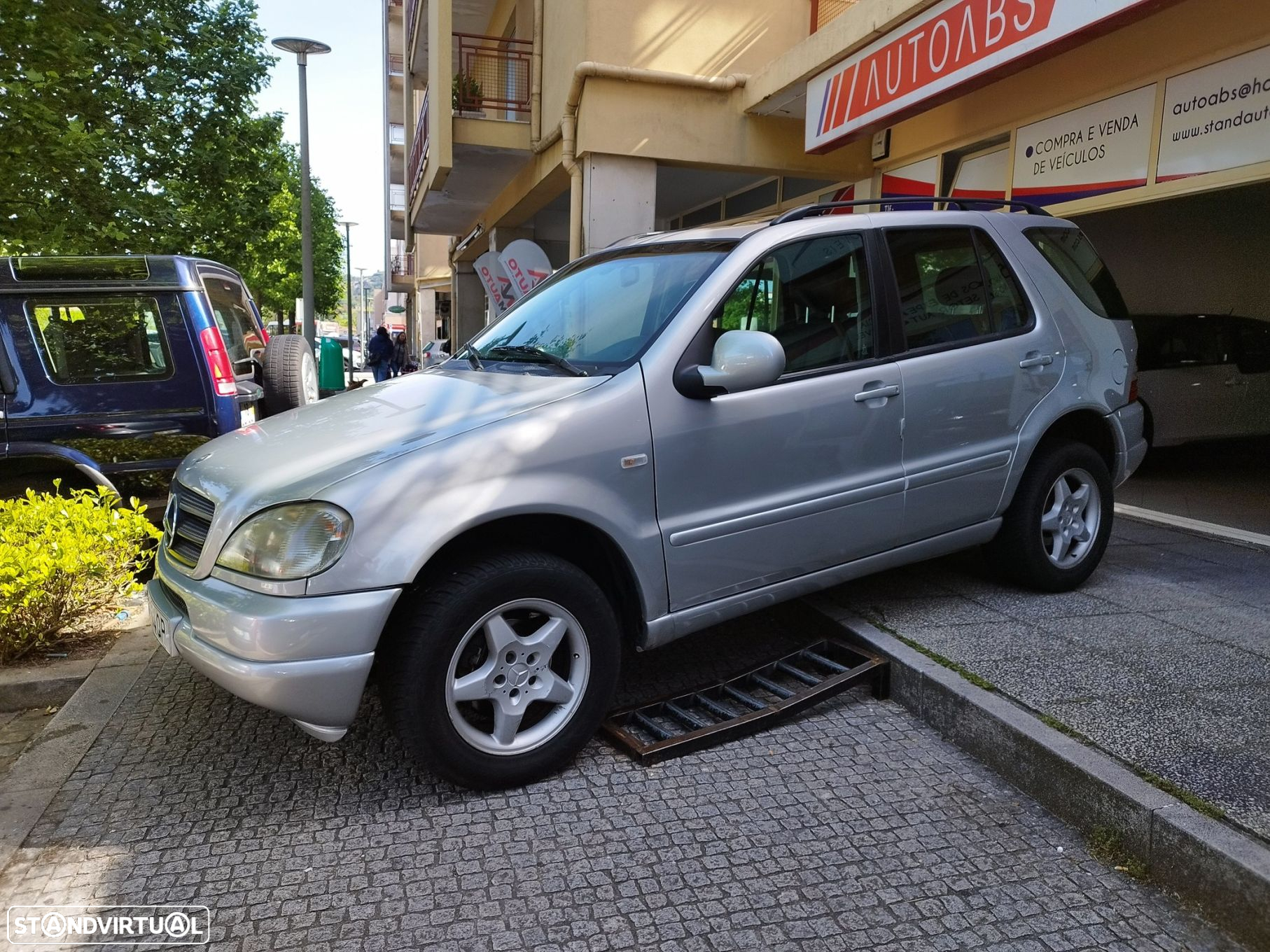 Mercedes-Benz ML 270 - 2