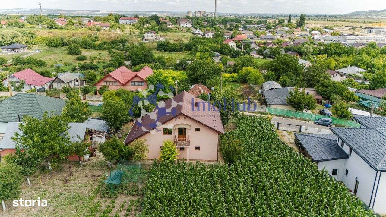 Casa P+M, teren 1.220 mp, Holboca, la strada principala-10