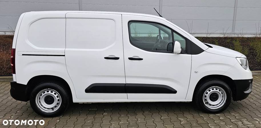 Opel COMBO - 5