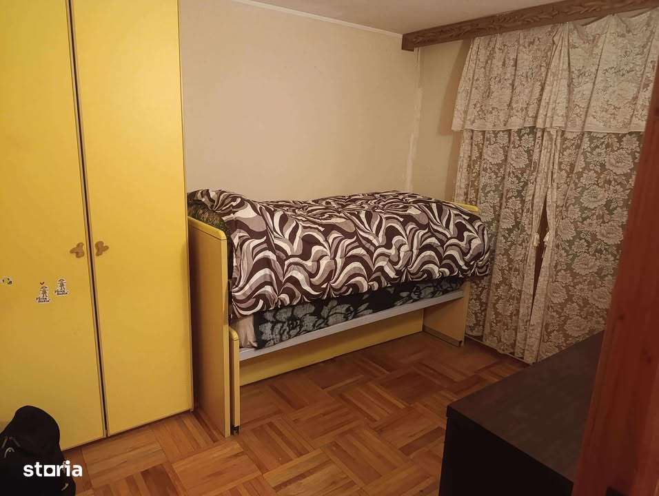 3 Camere,Precista-parter-2