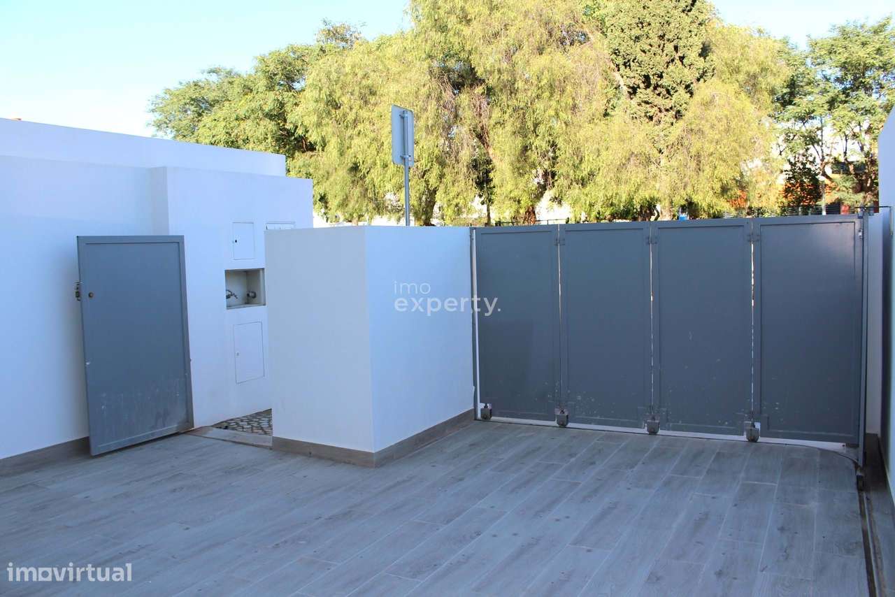 Moradia T2+1, CE A+,  Tavira - Grande imagem: 3/39