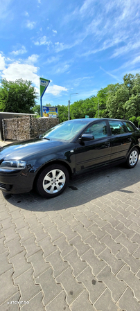 Audi A3 Sportback 2.0 TDI Attraction - 2