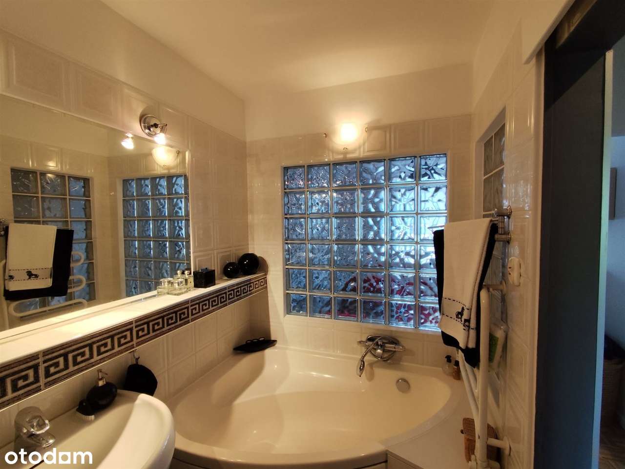 Ładne mieszkanie 3-pok. w cegle Nowe Miasto-6