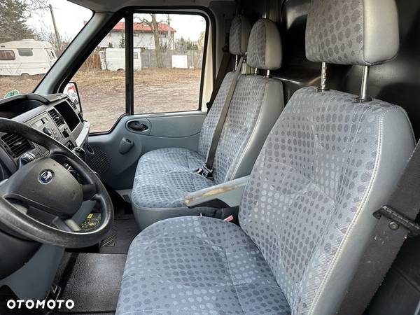 Ford Transit Tourneo - 15