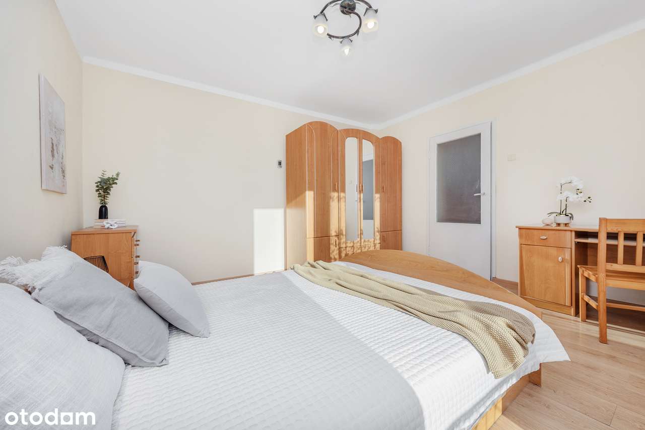 Dom wolnostojący parterowy z 2 garażami i stodołą - Pełny obrazek: 5/19