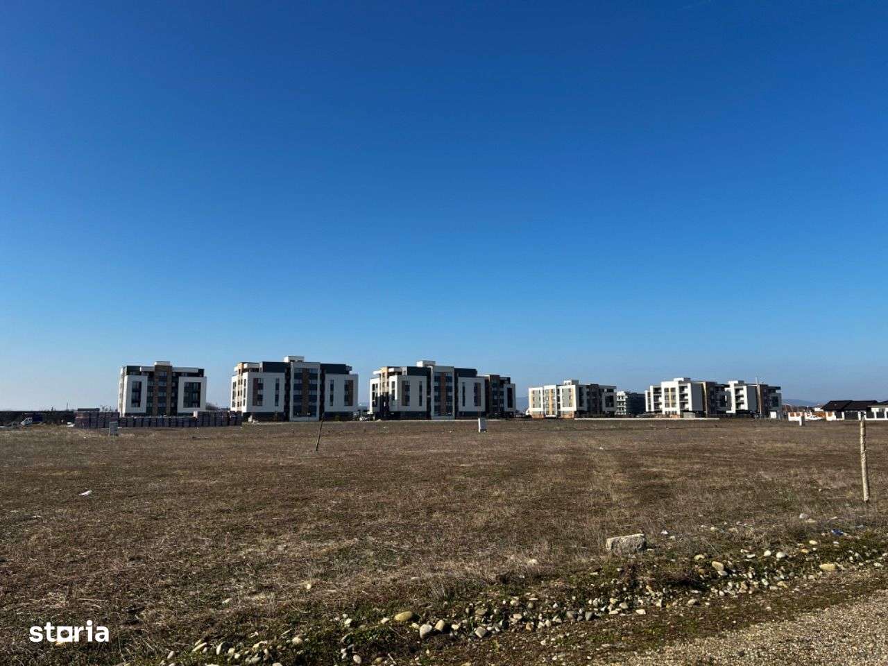 Teren Focșani-460 mp-d=15 ml - Imagine principală: 3/4