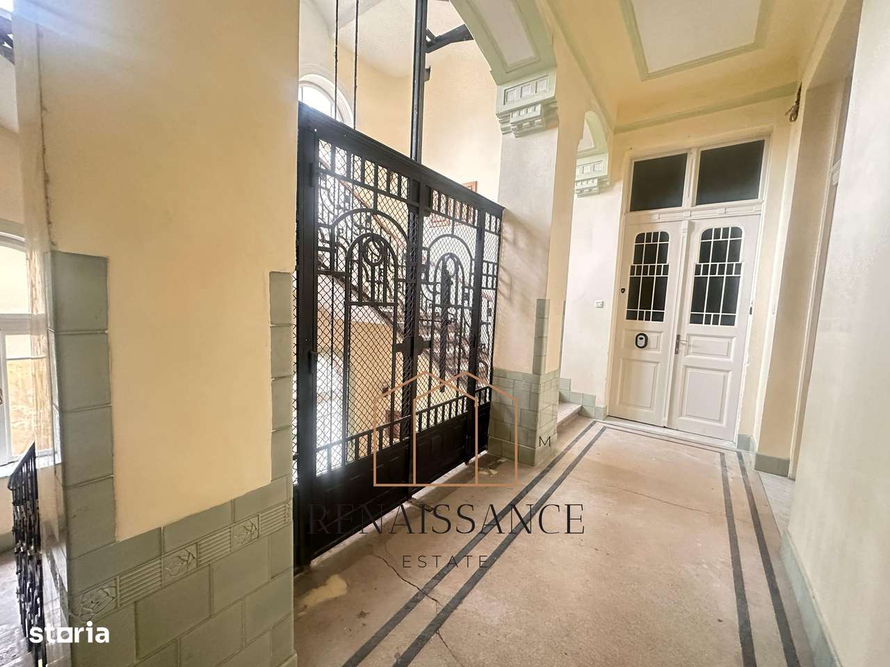 Piata Unirii 6 Camere | 400mp Etaj 3 | Palatul Bruck - renovat - Imagine principală: 5/8