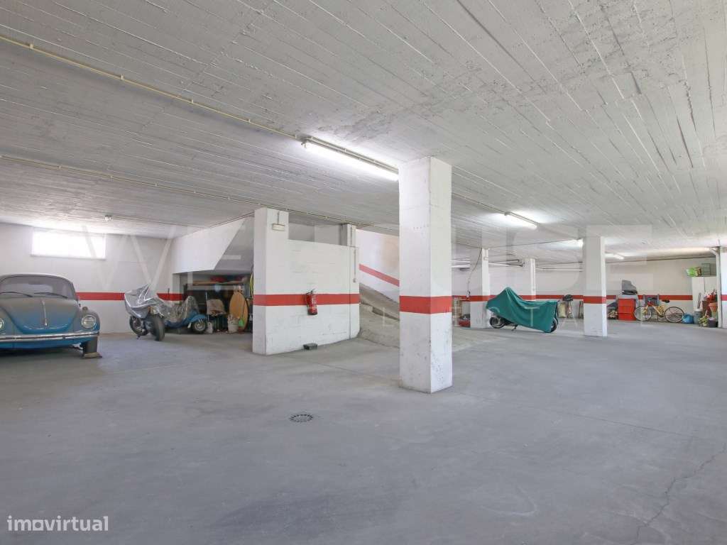 T2+2 na Baixa da Banheira com dois lugares de parqueamento-34