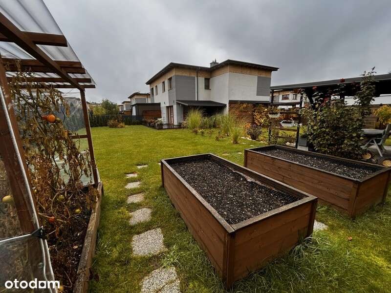Ogród i wnętrza dopięte na ostatni guzik - Pełny obrazek: 4/16