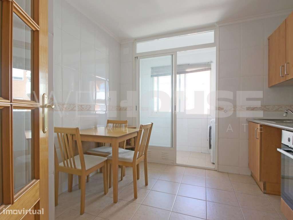 Excelente T3 com Suíte e Espaço Exterior Exclusivo em Alhos Vedros-9