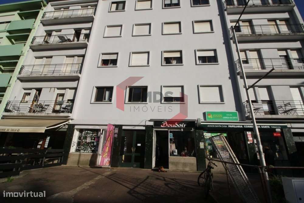 Apartamento T3 na Rua de Serpa Pinto -  APRESENTAÇÃO DE PROPOSTAS A...-13