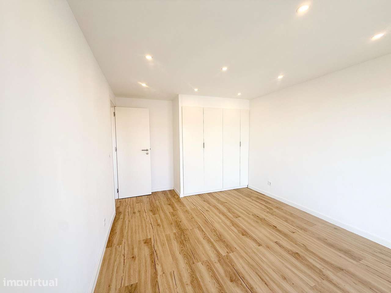 T2 remodelado c/ varanda e vista rio!-27