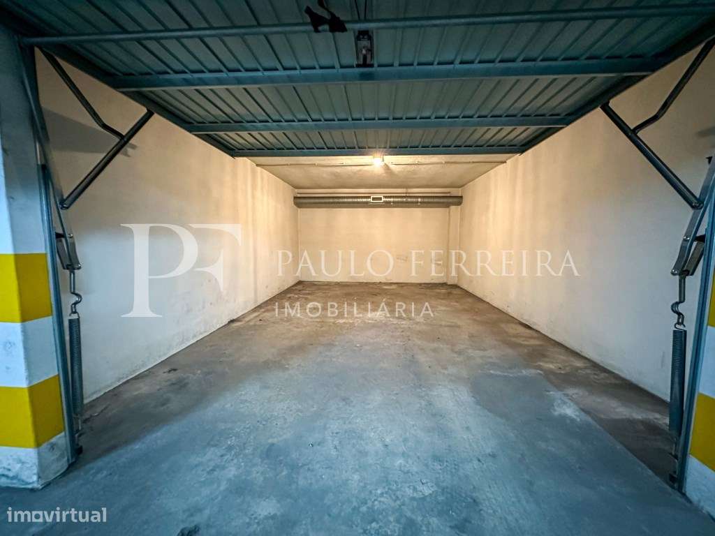 Garagem fechada no centro de Famalicão - Grande imagem: 2/2