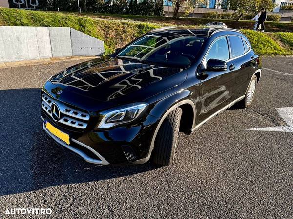 Mercedes-Benz GLA 200 d 4MATIC Aut. - 2