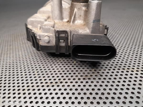Motor Escovas / Limpa Vidros Frente Volkswagen Passat (3B3) - 6