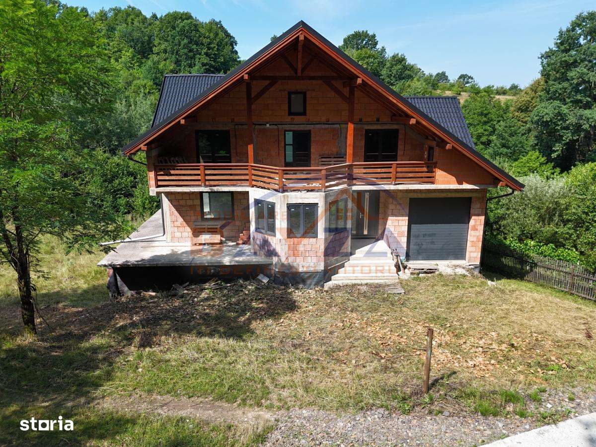 Cărbunari – Cabana la roșu, 390 mp utili, teren 15 ari –  COMISION 0%-1