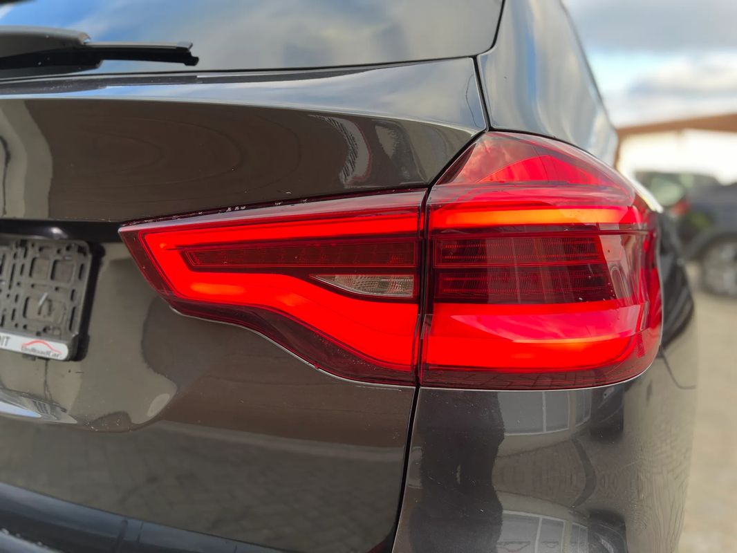 BMW X3 xDrive30e AT PHEV - 26