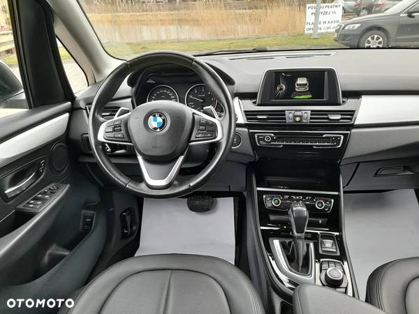 BMW Seria 2 218d Active Tourer - 6