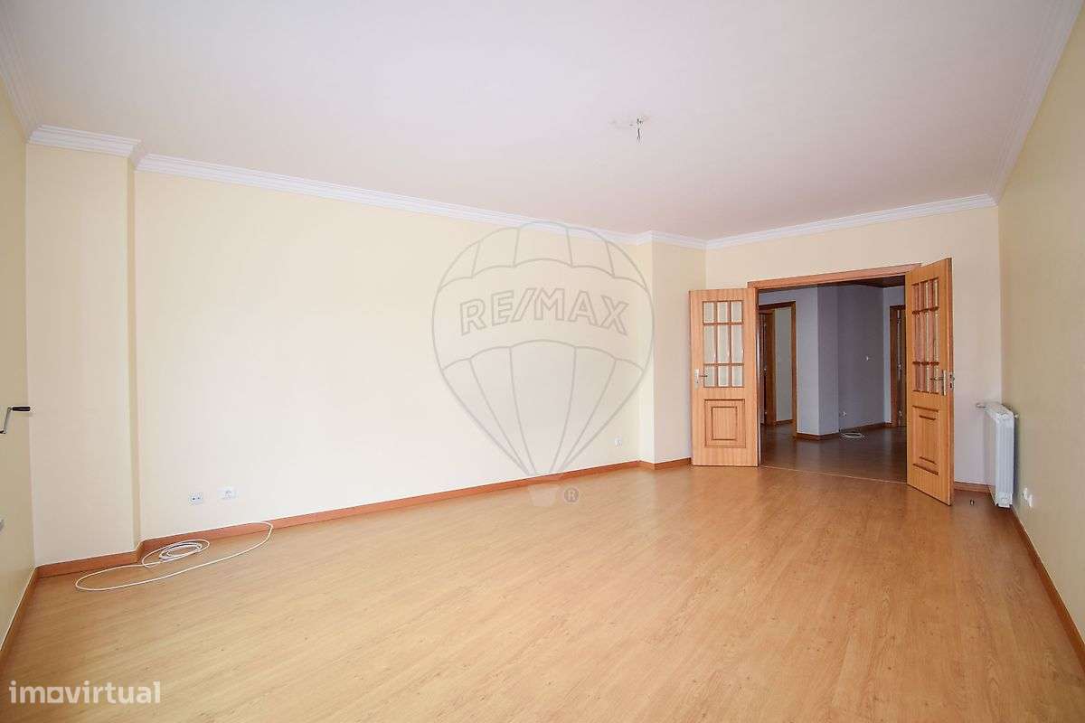 Apartamento T3 para venda - Grande imagem: 1/26
