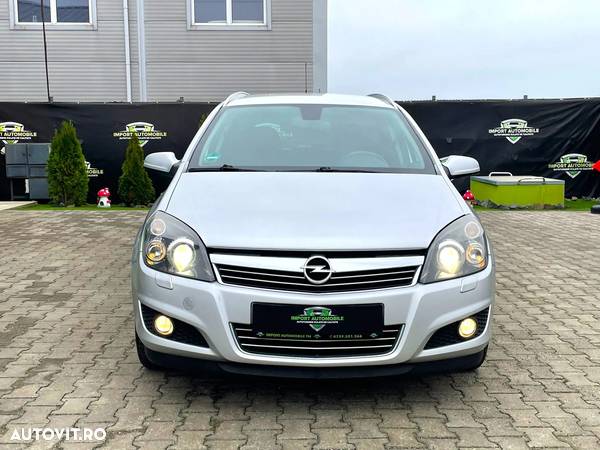 Opel Astra 1.7 CDTI Cosmo - 18