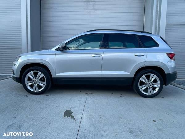 Skoda Karoq 2.0 TDI SCR 4x4 DSG Sportline - 37