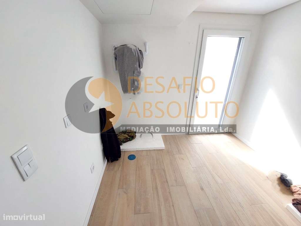 Moradia Isolada T3 c/ Garagem e Lavandaria. Pinhal do General-32