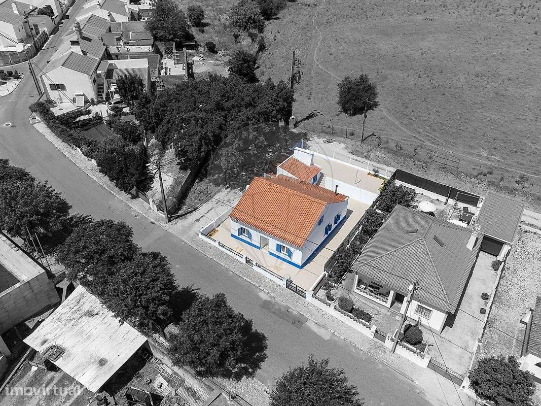 Moradia T2 para venda-28