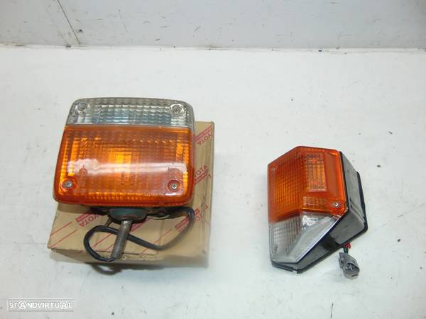 Toyota Land Cruiser BJ40/FJ 40/BJ70 piscas - 2