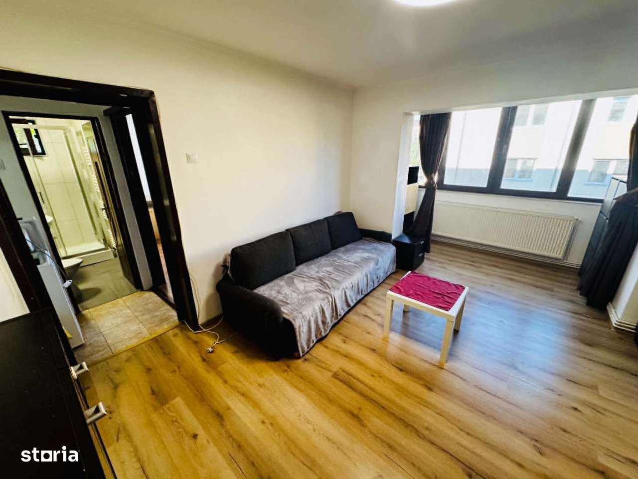 Apartament cu 2 camere de vanzare zona Kaufland Sf. Vineri et 2-2