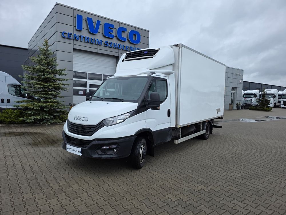 Iveco 50C18 Chłodnia Izoterma Winda 1000 kg ! 8EP + Zasilanie 230V Krajowy ! 4200x2100x2100 + drzwi boczne , Kontener