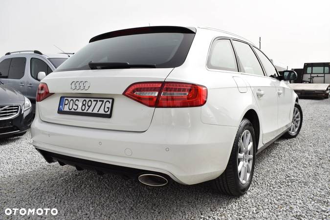 Audi A4 Avant 2.0 TDI DPF clean diesel multitronic S line Sportpaket - 3