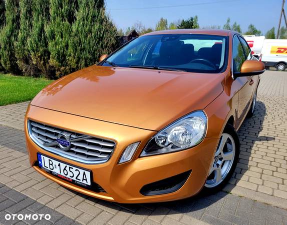 Volvo S60 D3 Geartronic Kinetic - 1