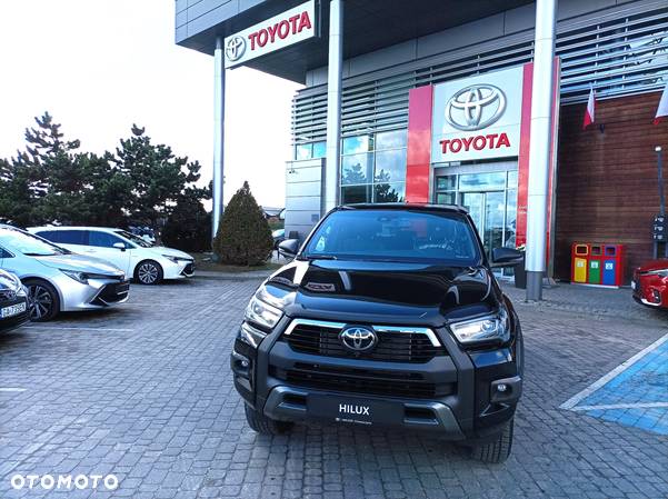 Toyota Hilux 2.8 D-4D Double Cab Invincible 4x4 - 2