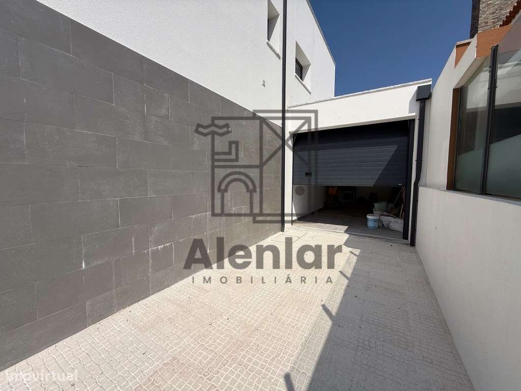 NOVA Moradia V4 a 800 metros da praia NOVA-11