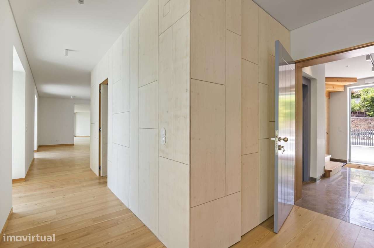 Apartamento T3 com piscina, Monte Estoril, Cascais - Grande imagem: 4/47