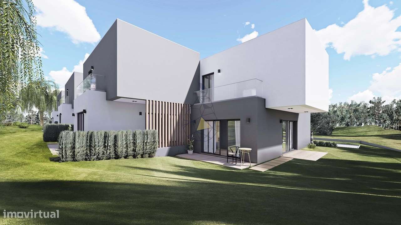 Moradias modernas em banda em construção no campo de golfe - Silves - Grande imagem: 1/17