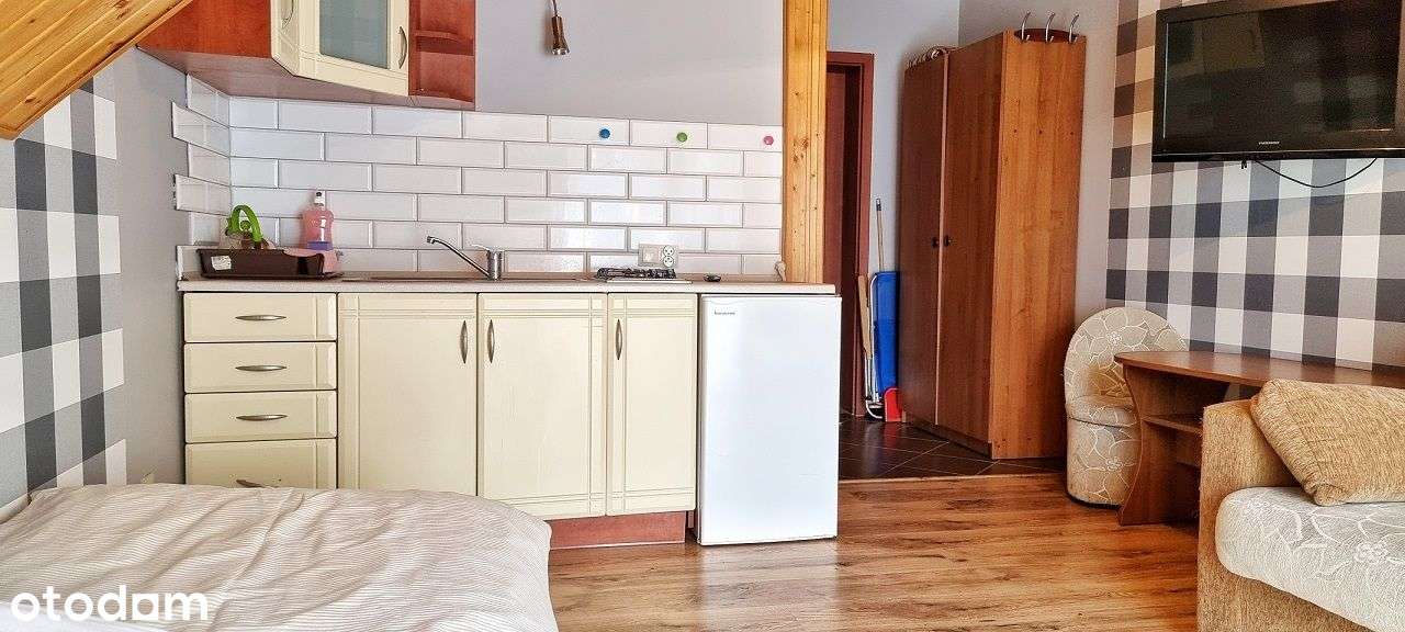 Trzy domy z dala od centrum, blisko plaży!-10