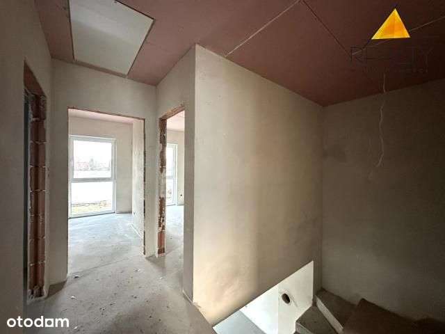 Dom z 4 sypialniami i garażem-Bez Prowizji-8