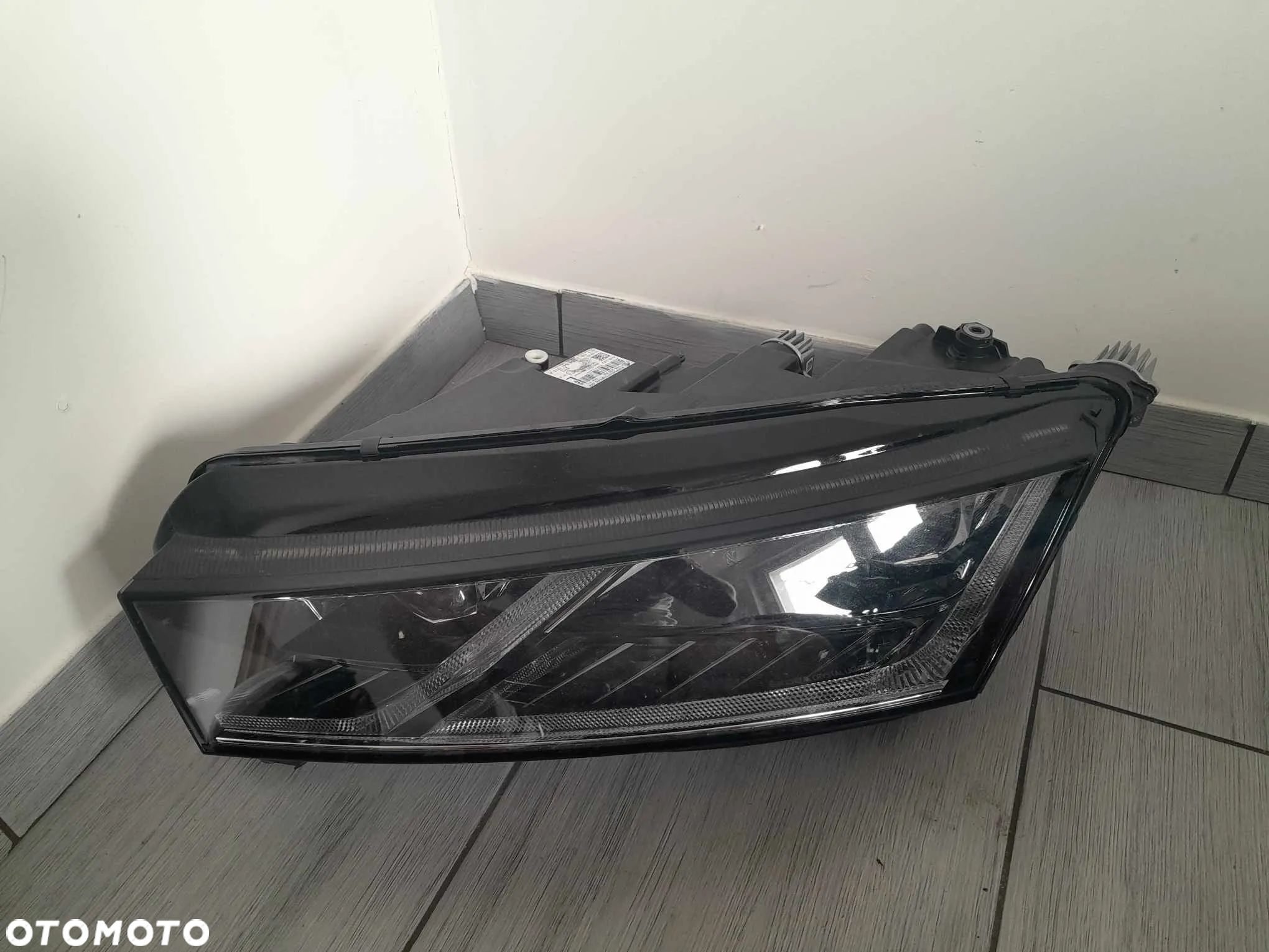 LEWA LAMPA PRZEDNIA PRZÓD SKODA OCTAVIA IV FULL LED 5e4941015a - 1