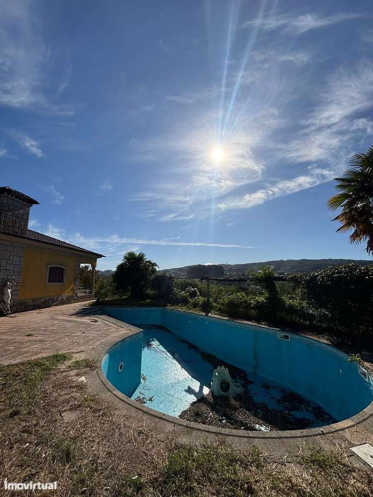 Imóvel de banco : apresente-nos a sua e-10