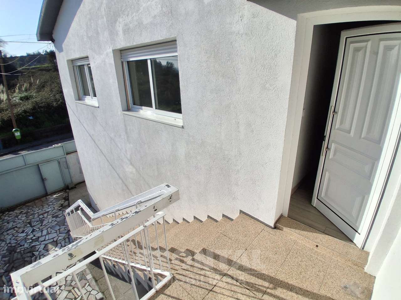 Andar Moradia T3 Renovado com Garagem | São Cosme, Gondomar - Grande imagem: 4/31