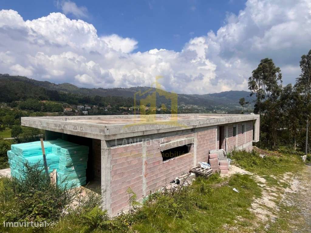 Oportunidade Única em Vieira do Minho - Moradia T3 em Construção - Grande imagem: 5/19